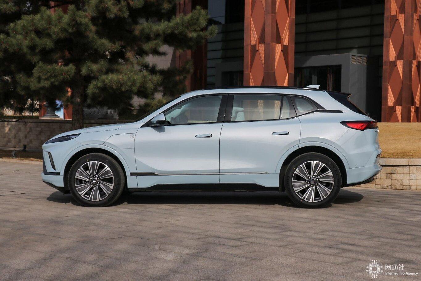 別克ELECTRA E5新車型上市 售價16.99萬元起