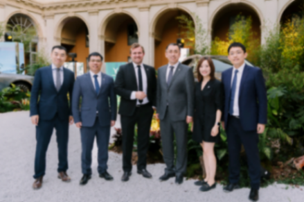 嵐圖汽車意大利發(fā)布會(huì) 開(kāi)啟中國(guó)新能源汽車全球新征程
