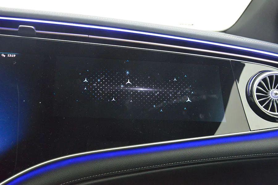 奔馳EQE SUV:30萬買個電動大奔馳,還要啥新勢力?