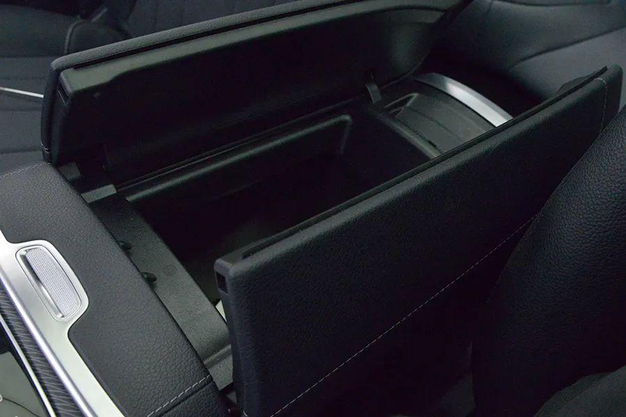 奔馳EQE SUV:30萬買個電動大奔馳,還要啥新勢力?