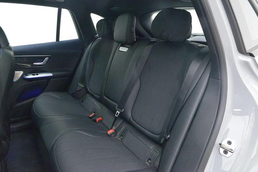 奔馳EQE SUV:30萬買個電動大奔馳,還要啥新勢力?