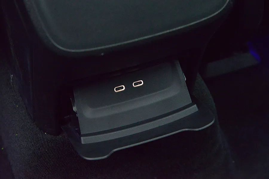 奔馳EQE SUV:30萬買個電動大奔馳,還要啥新勢力?