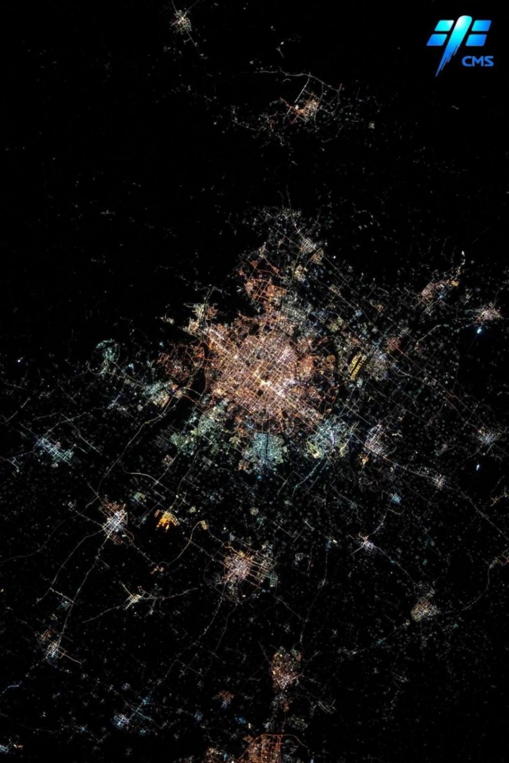 太空視角尋家鄉:“神十七”乘組震撼大片上新