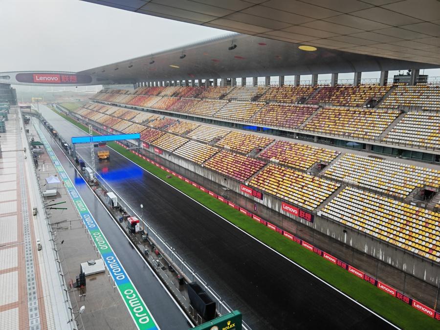 引擎轟鳴20年,F(xiàn)1中國(guó)大獎(jiǎng)賽的經(jīng)濟(jì)賬,上海怎么算