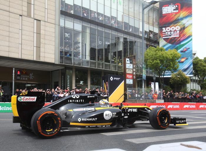 引擎轟鳴20年,F(xiàn)1中國(guó)大獎(jiǎng)賽的經(jīng)濟(jì)賬,上海怎么算