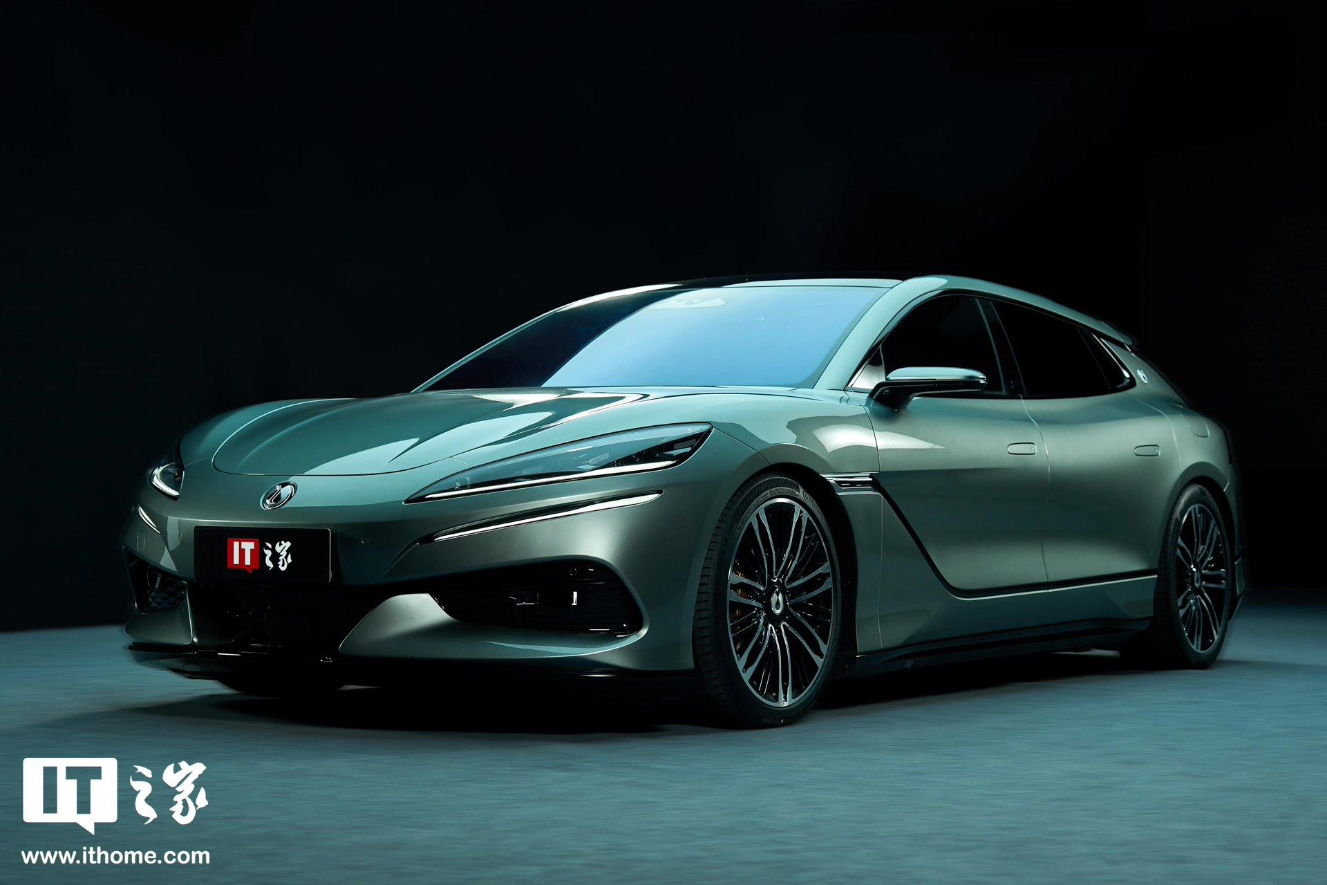 比亞迪騰勢預告“全新專屬技術”:命名為“易三方”