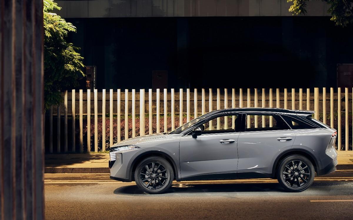 為什么現在帕薩特330和380價格差那么小,280卻比330便宜很多?