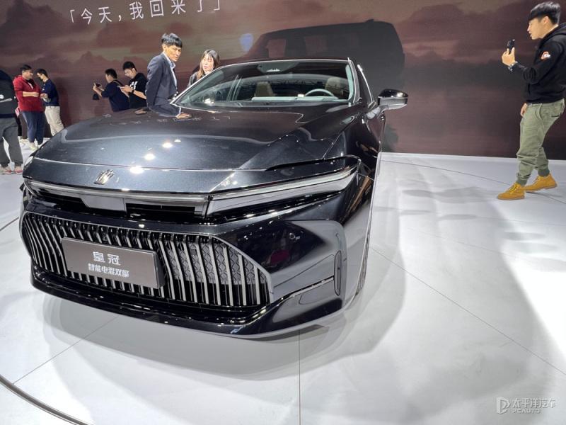 29.9-34.9萬元 豐田皇冠Senda正式上市