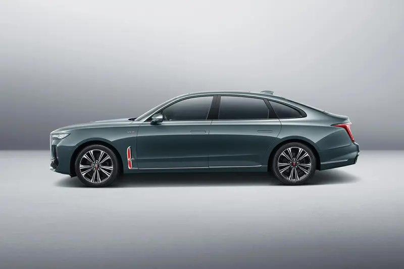 新款紅旗H9上市,售32.98萬元起