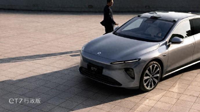 李斌:蔚來ET7累計交付近3萬