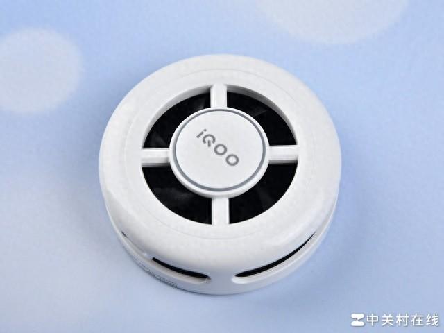 iQOO磁吸散熱背夾體驗 精致小身材,散熱大作用