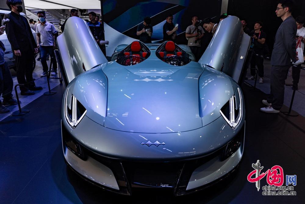 未來汽車集合!2024北京車展多款概念車亮相展現科技魅力