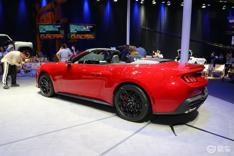 2024北京車展:福特Mustang 2.3T硬頂性能版及敞篷運動版亮相