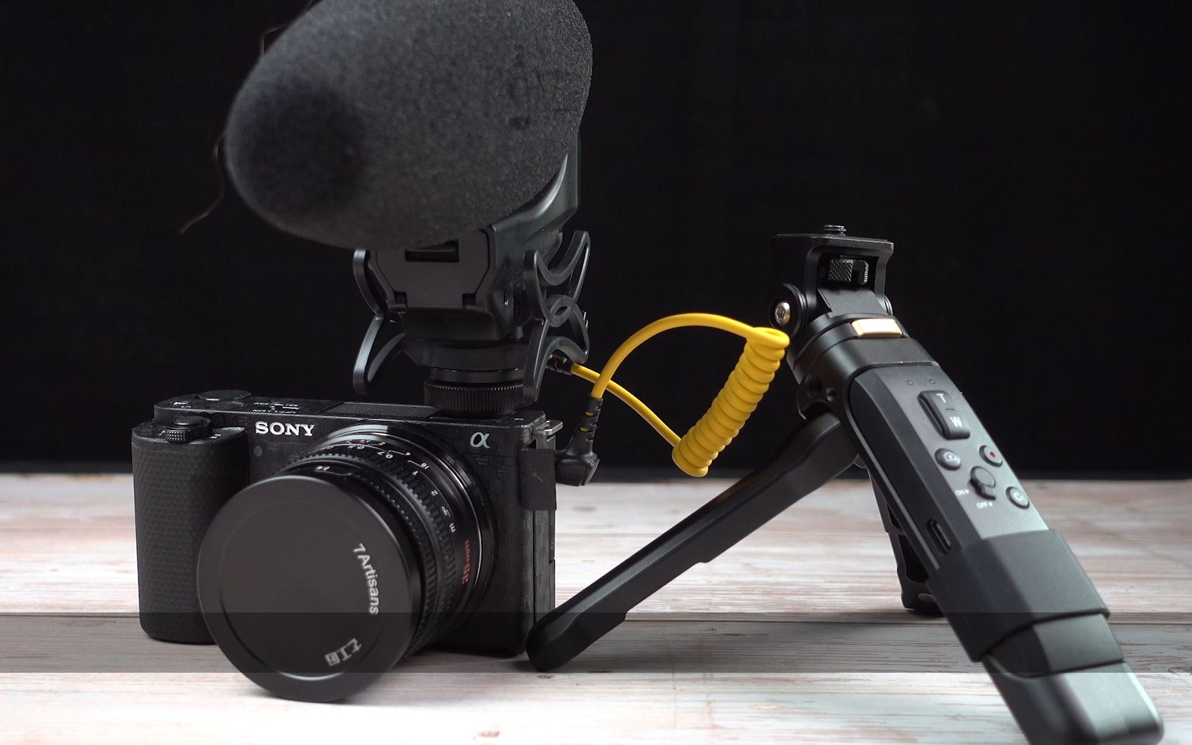 索尼zve10和佳能R50以及尼康Z30等相比,到底有哪些優勢和不足?