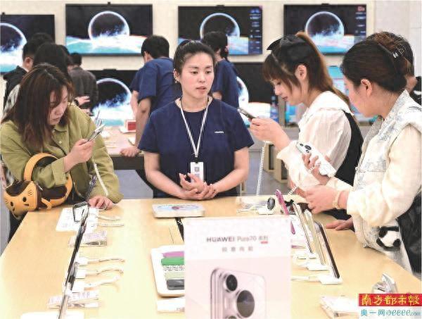 一季度國(guó)內(nèi)智能手機(jī)市場(chǎng)新格局:榮耀華為奪冠,蘋(píng)果跌出前三