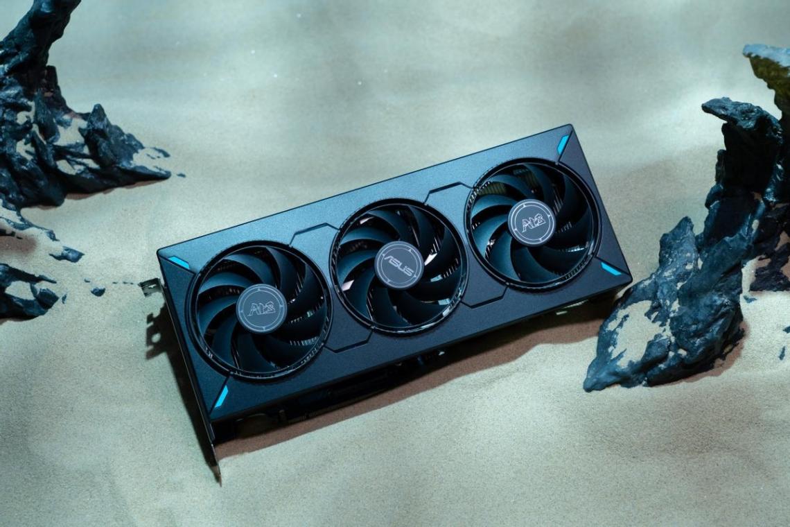 50系N卡中最該買的三風扇甜品,華碩ATS-RTX 5060-O8G巨齒鯊測評