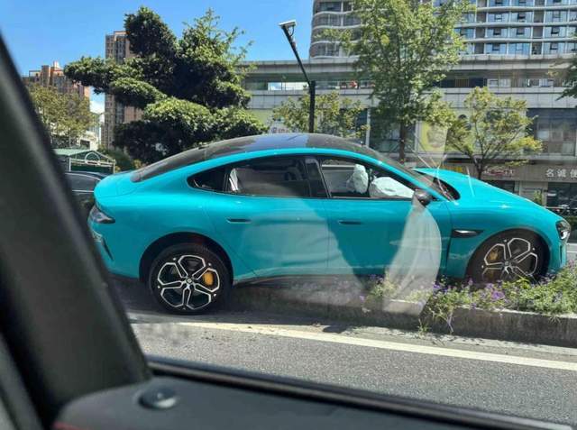 最嚴輔助駕駛新規出臺,那些吹牛的車企,以后得小心了