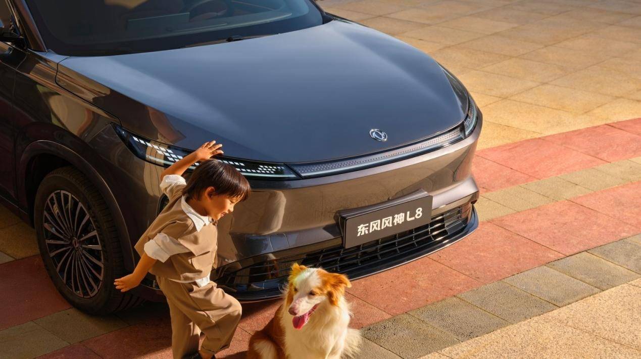 空間/配置越級,性能兼顧節能,東風風神L8成都車展上市