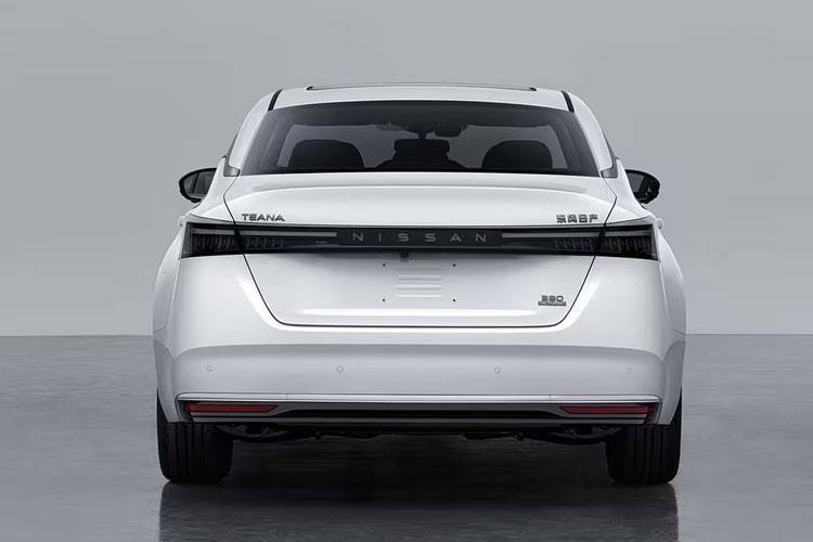 4款明星級燃油家轎換新!包括日產天籟、新一代速騰L、第四代逸動、全新帝豪等