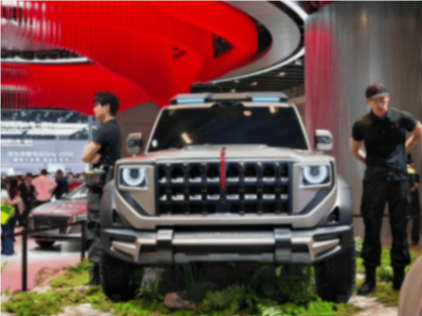 閱兵典禮上大放異彩后,紅旗也要在越野市場大干一場