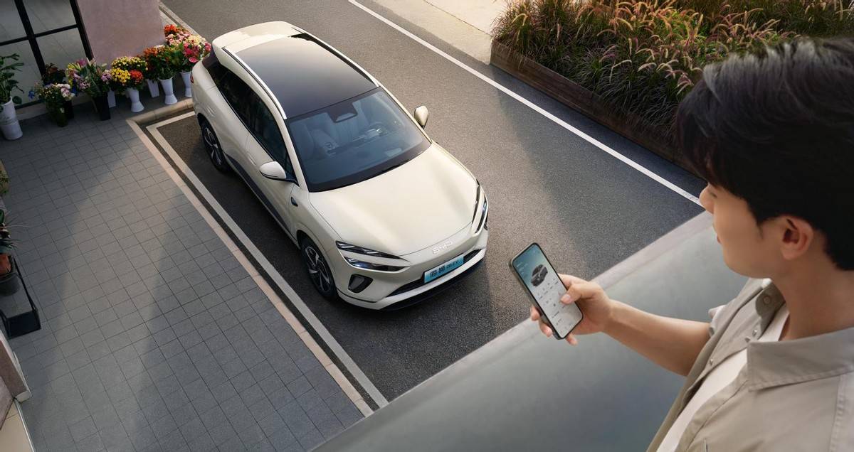 天神之眼C、云輦-C,雙C滿配超級(jí)體驗(yàn) 比亞迪海獅06廣州上市,打造出行新體驗(yàn)