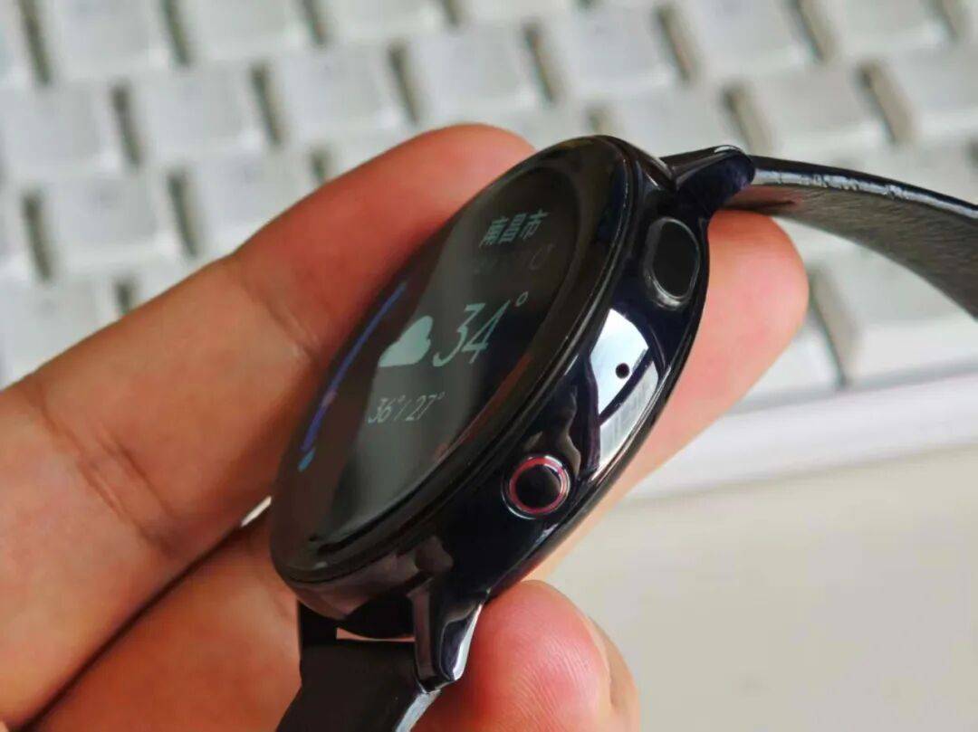 90元撿漏eSIM手表,成色嶄新如初,內(nèi)置4G存儲可聽歌