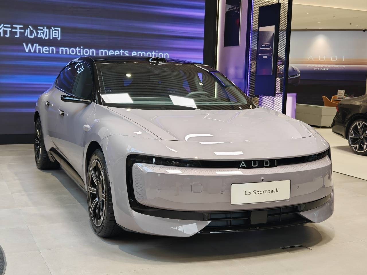 高烈度上市營(yíng)銷戰(zhàn)將從9月15日打響!新車超25款,誰(shuí)能跑贏決戰(zhàn)?