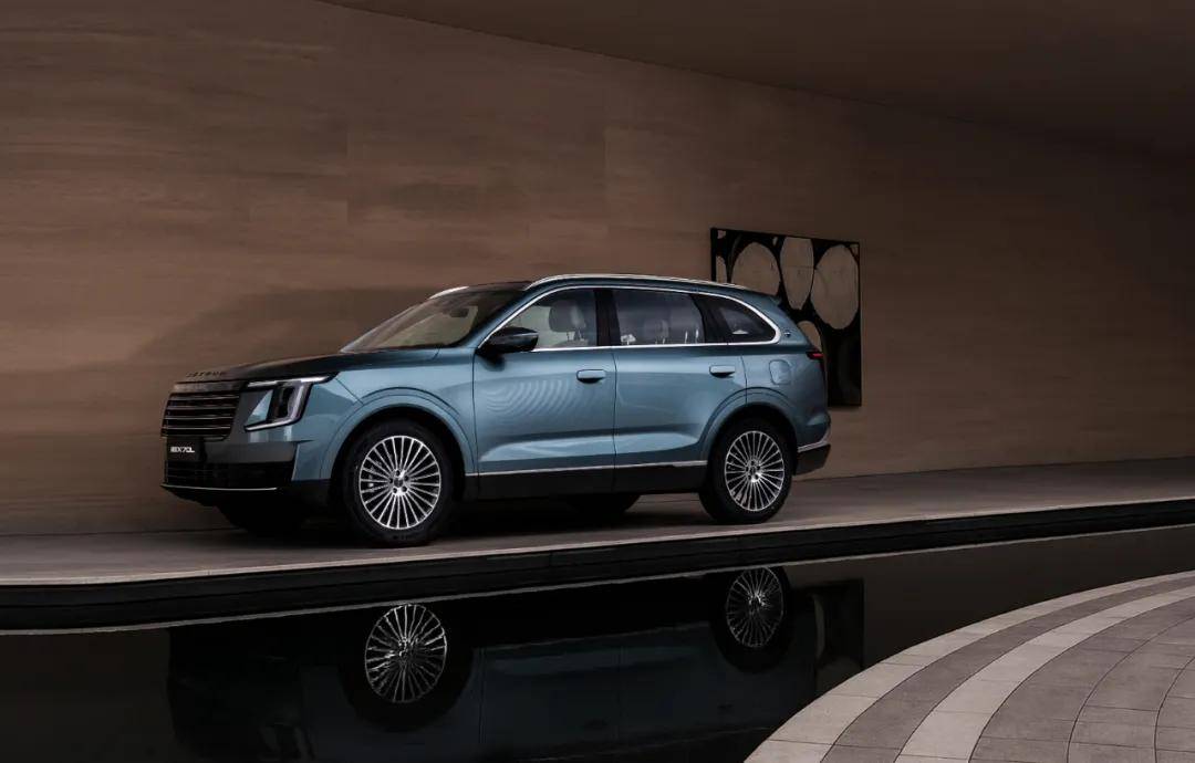 捷途X70L,電車時代將燃油車配置、空間價值做到家