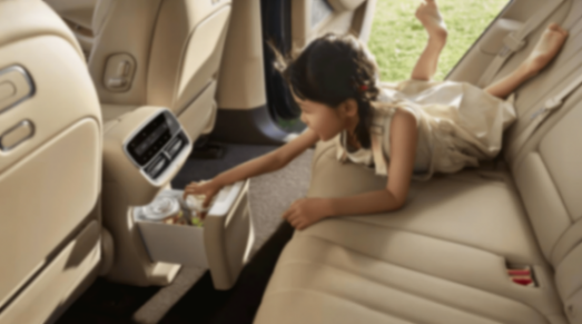 30萬級破局者!全新問界M7如何改寫家庭智慧SUV行業規則