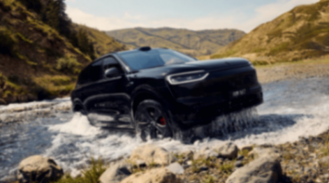 30萬級破局者!全新問界M7如何改寫家庭智慧SUV行業規則