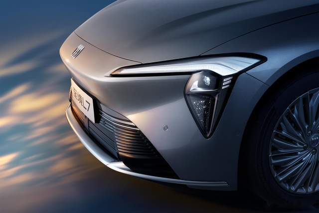 別克至境L7首秀 增程動(dòng)力設(shè)計(jì) 瞄準(zhǔn)中大型車市場(chǎng) 綜合續(xù)航1420公里