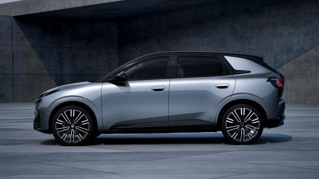 6.28萬起正式上市,“超值精品”極狐T1開創長軸距小車新格局