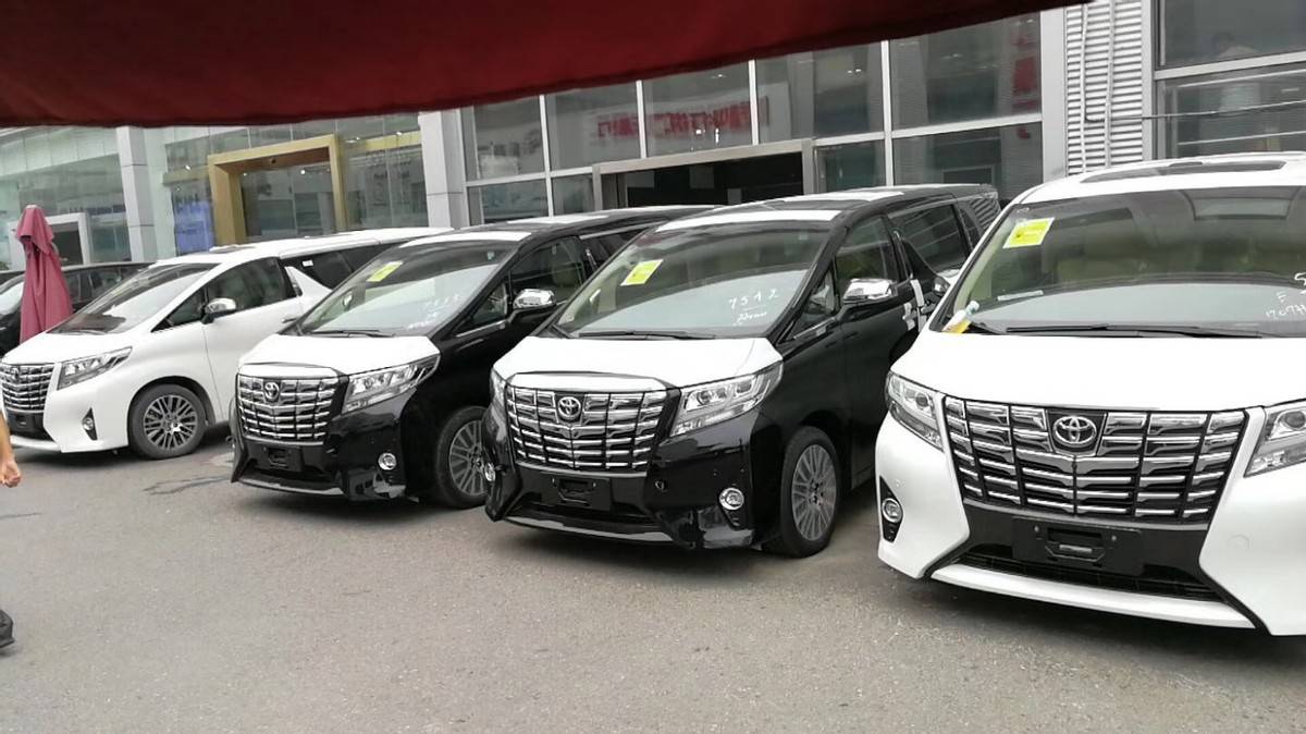 都帶滿血華為,3款新MPV來了,埃爾法的好日子結束了?