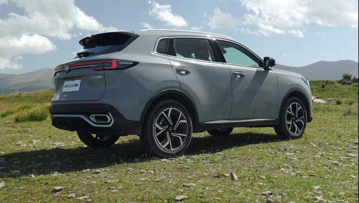 試駕長安CS55 PLUS:新能源時代下的爆款油車