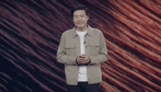 小米汽車推出定制服務:選配超過10萬可選!雷軍給特斯拉理想打廣告