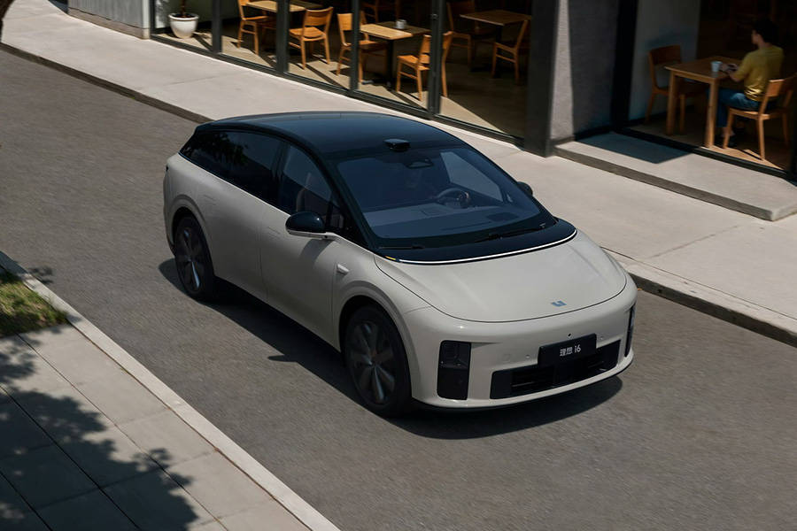 續航720km/后驅單電機 理想i6上市指導價24.98萬元