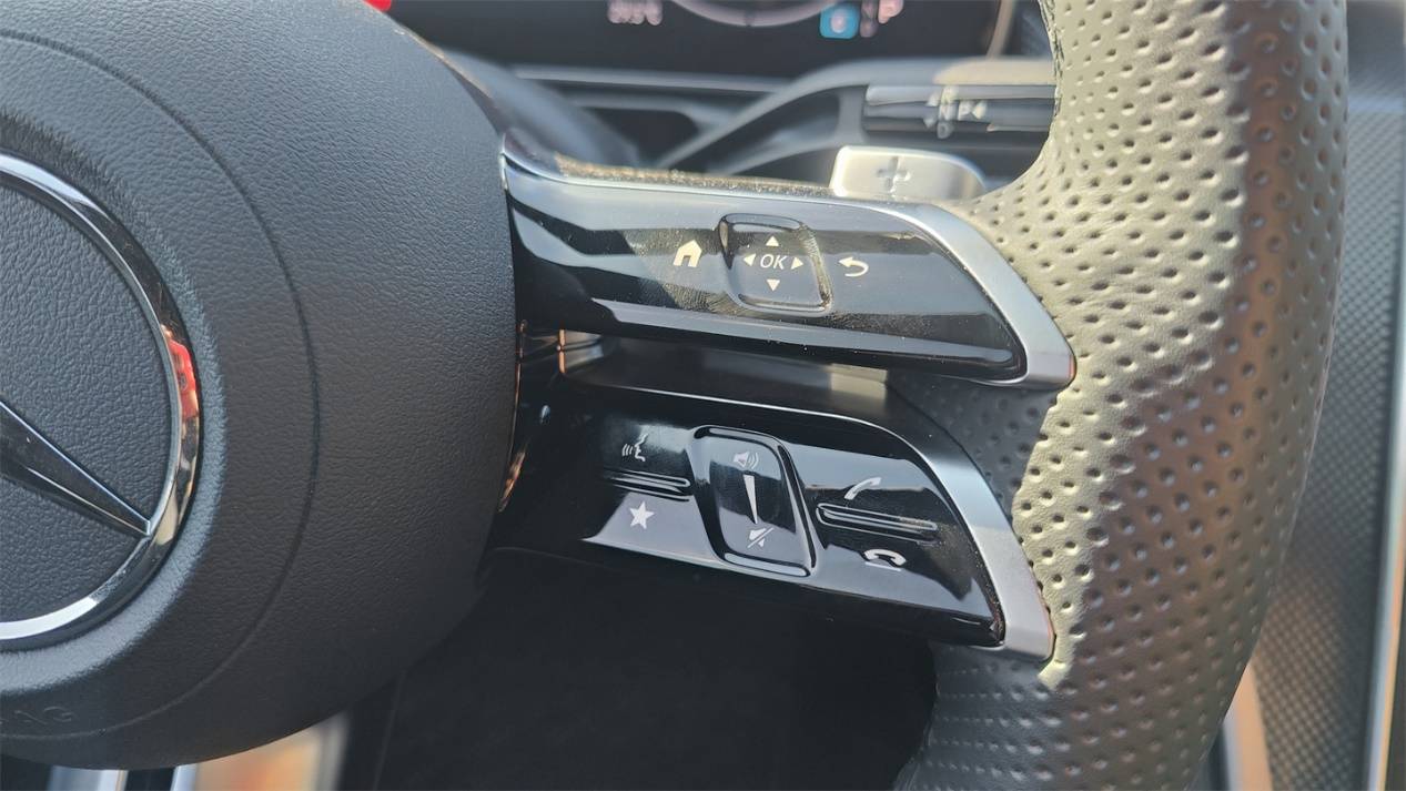 獨立試駕奔馳C級:閃耀的三叉星,還依然璀璨么?