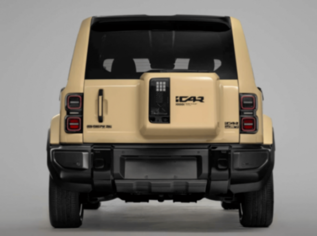 捷途縱橫G700舒適與實用兼顧,黑科技多,新款坦克400更實用