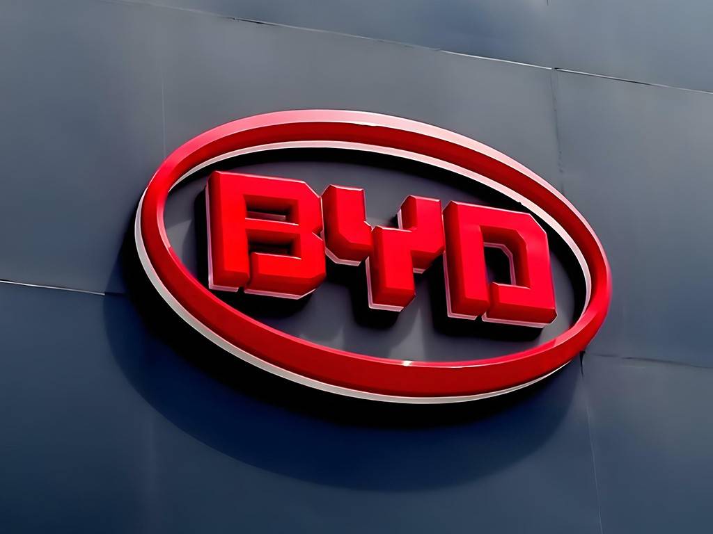 10月想買比亞迪的有福了!唐/宋/漢/夏均有新車型上市