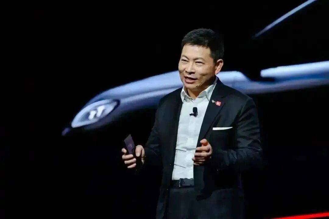 余承東的30年華為路,是一部逆襲與重生的商業甄嬛傳