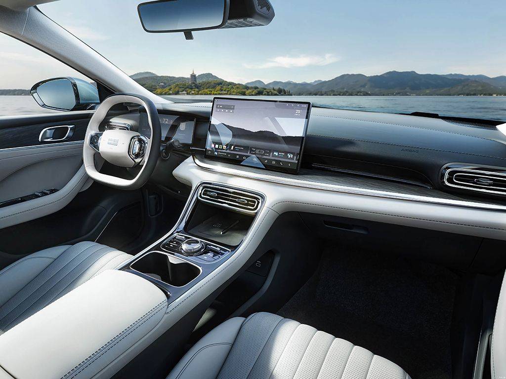 吉利又推新車了,全新銀河星耀7將上市,全面競爭比亞迪?