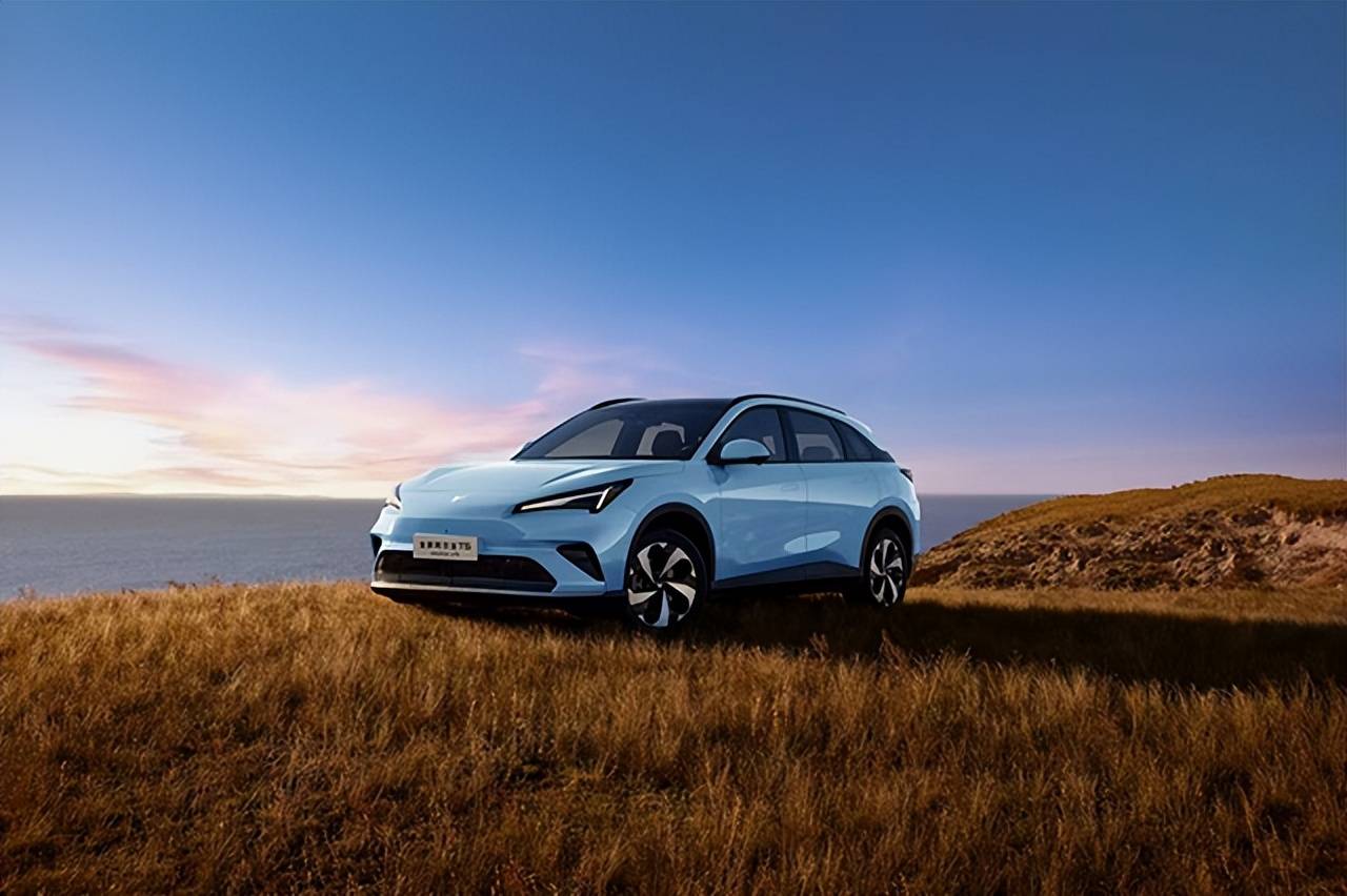 技術平權下的“價值革命”:極狐阿爾法T5 12.38萬起預售