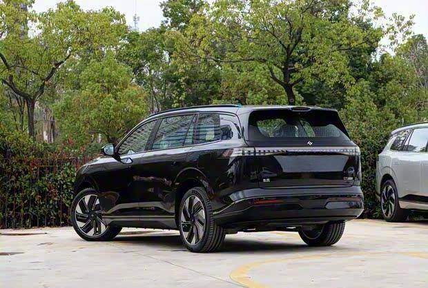 東風(fēng)奕派雙車齊發(fā):2026款納米01與eπ008五座版10月16日同步上市