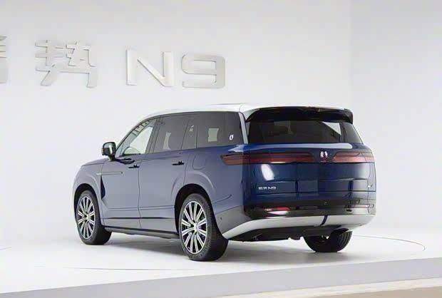 騰勢(shì)N9 OTA重磅升級(jí):全向記錄儀+車道級(jí)導(dǎo)航上線