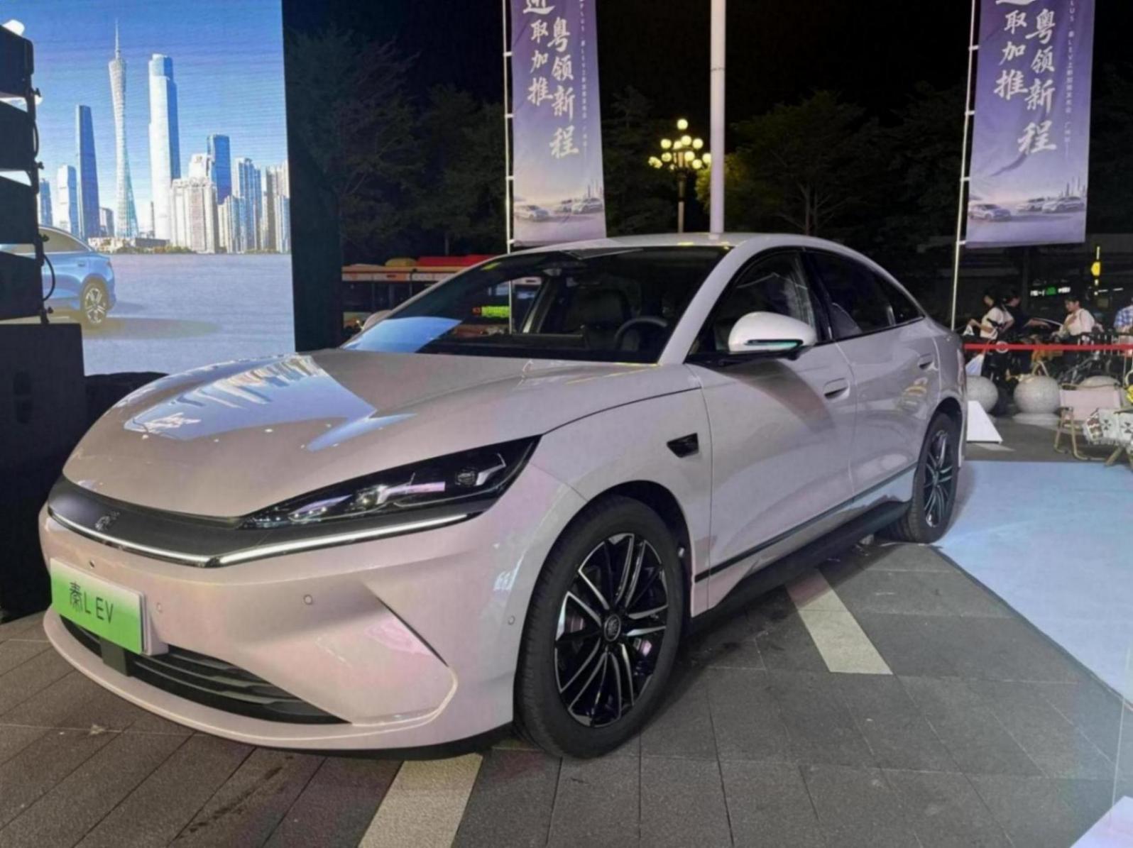 7.98萬起享低能耗+高階智駕,秦PLUS /秦L EV廣州區(qū)域上市!