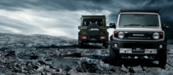 那么,話說回來,哪些新車更值得消費(fèi)者關(guān)注?在10萬級(jí)燃油SUV市場(chǎng)中,有兩款車型值得關(guān)注,一款是剛剛上市的新款長(zhǎng)安CS75 PRO,一款是吉利博越。接下來,我們看看這兩款車型都有啥特點(diǎn),對(duì)于家庭用戶來說,選誰更劃算?