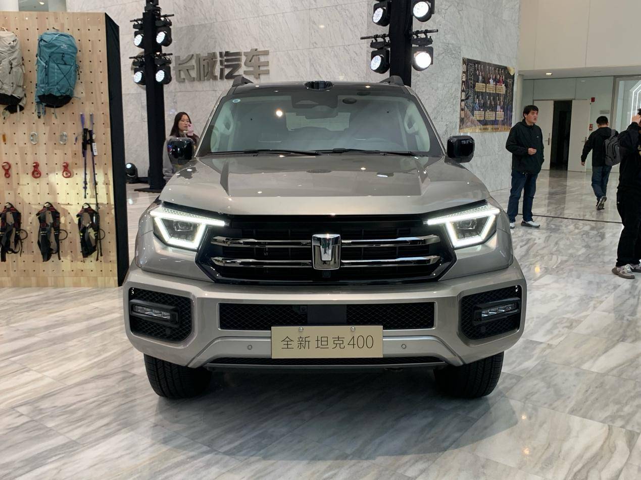 全新坦克400預售價30.98萬元起,Hi4-Z/智駕/冰箱/彩電都齊了