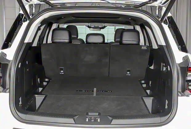 福特探險者昆侖穿越版5座11月上市 空間全面升級