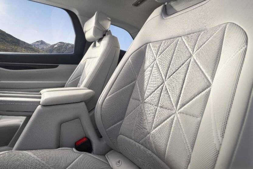 錨定大家庭出行需求,2026款銳界L樹合資大七座SUV價(jià)值標(biāo)桿