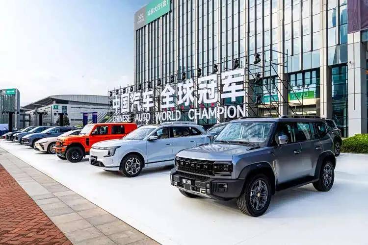 奇瑞放大招!48%熱效率發(fā)動機、固態(tài)電池,一大波“黑科技”亮相